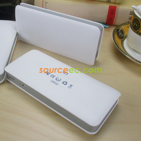 Customization Large-Capacity Dual Connector ChargingTreasure Corporate Gifts