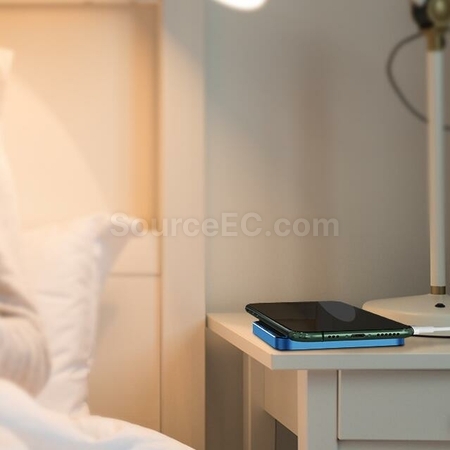 Customization Ultra-Thin Metal Desktop Wireless Charger Corporate Gifts