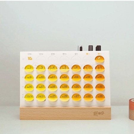 Customization Dog-Eared Desk Calendar Corporate Gifts