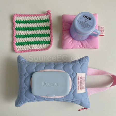 Customization Tissue and wet wipe storage bag Corporate Gifts