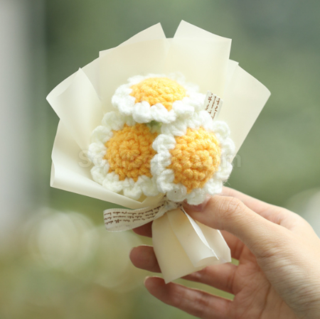 Customization Graduation season gift knitted bouquet Corporate Gifts