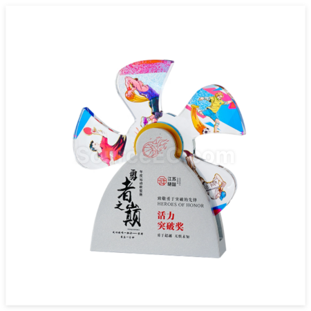 Customization Creative Metal Rotating Crystal Trophy Corporate Gifts