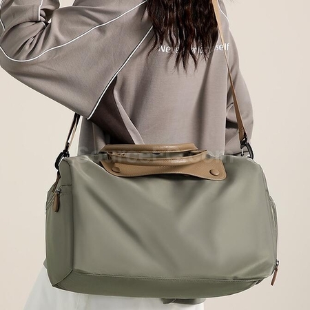 Customization Cross-Body Sports Fitness Bag Corporate Gifts