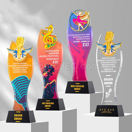 Note Crystal Award