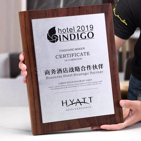 Customization Wooden Plaque Corporate Gifts