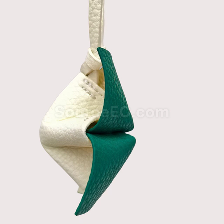Customization East‑West‑South‑North Pendant Keychain Corporate Gifts