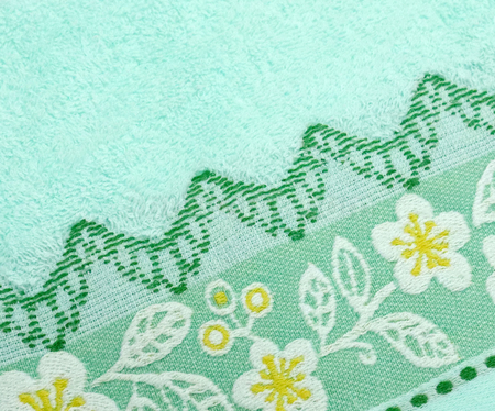 【Taiwan-made】Plum Blossom Jacquard Towel